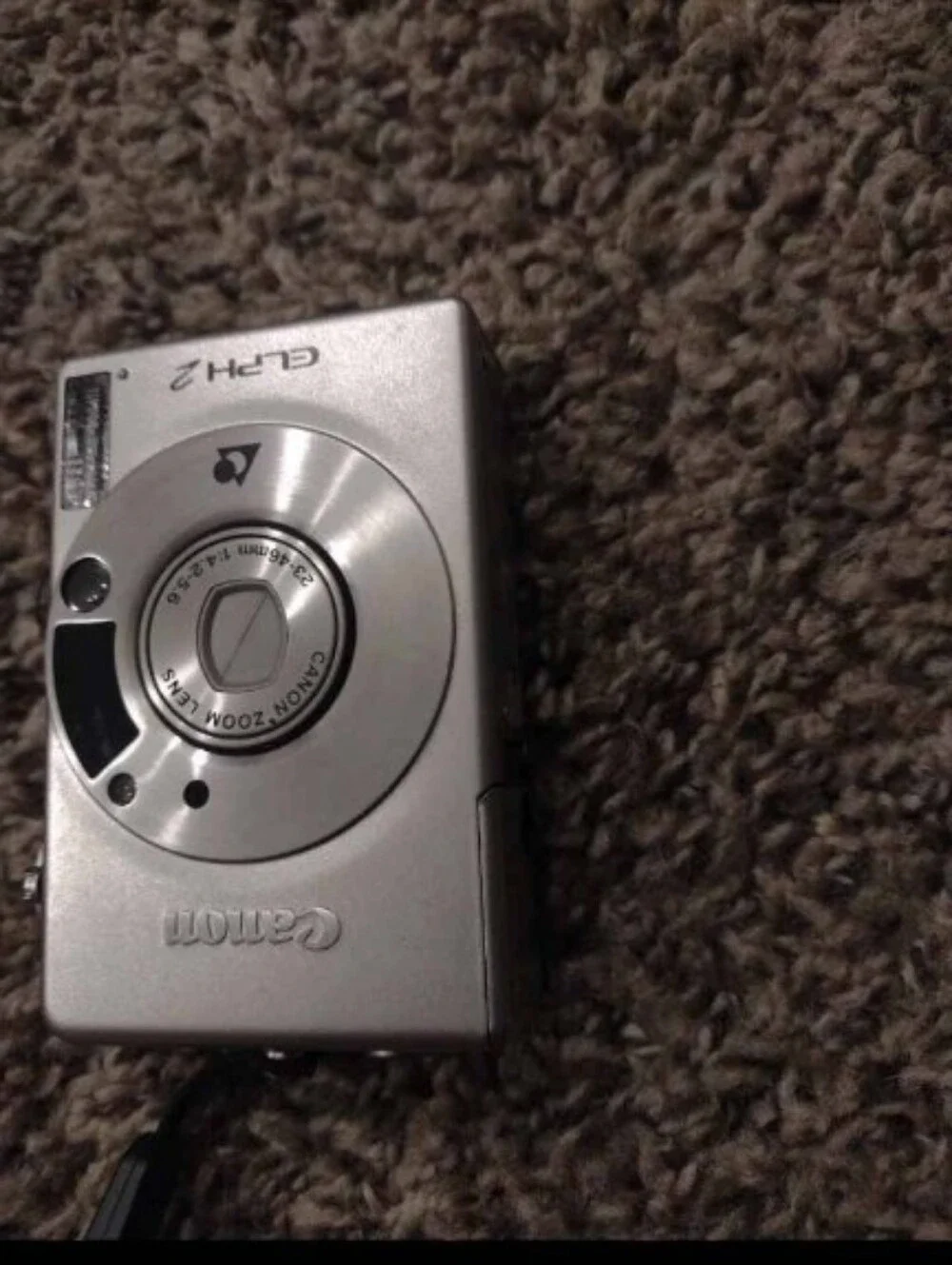 Canon Compact Point-and-Shoot Digital Camera - Silver